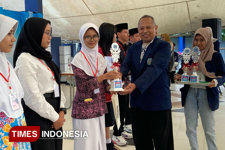 Polinema Gelar Kompetisi VIBE 2025, Ajang Kreatif Bahasa Inggris untuk SMA/SMK se-Jawa Bali