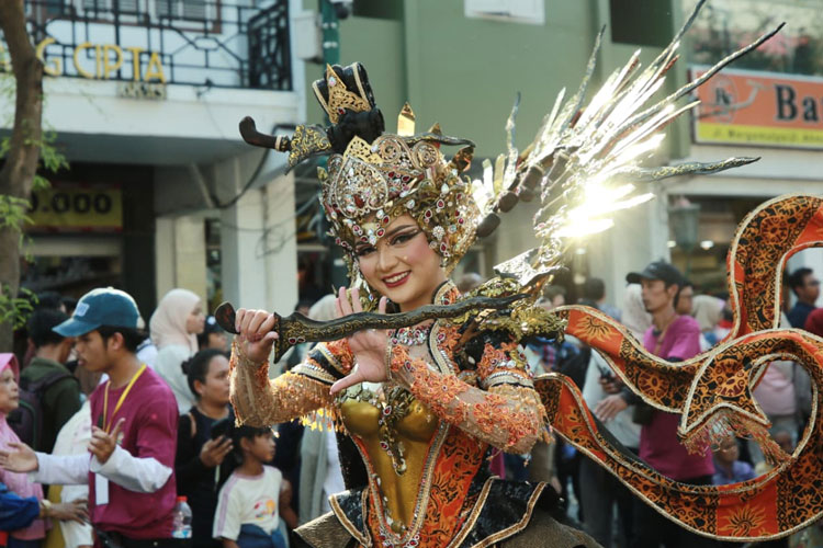 Carnival-2.jpg