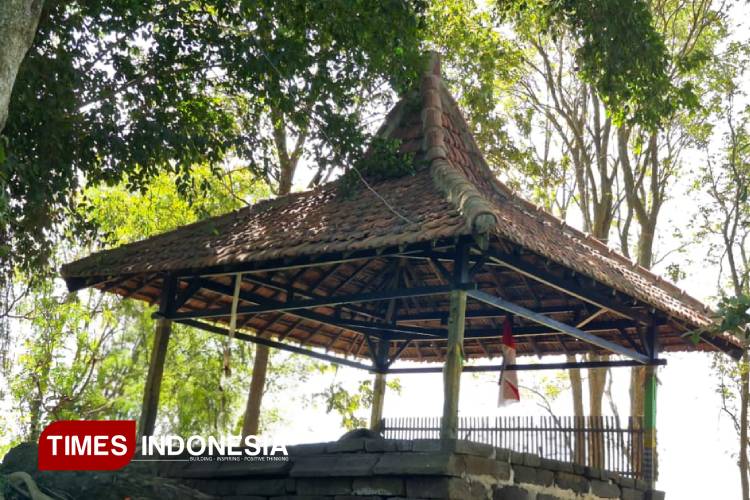 Menapaki Jejak Dewi Kilisuci di Situs Candi Pertapaan Gunung Pegat Blitar