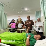 Dispendukcapil Jember Bagikan Paket Adminduk bagi Bayi yang Lahir  17 Agustus
