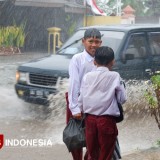 Hujan Deras Guyur Pacitan, BMKG Ingatkan Potensi Banjir dan Longsor
