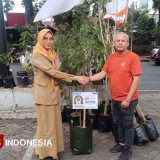 Wali Kota Malang Serahkan Pohon Penghijauan di 1 Dekade TIMES Indonesia