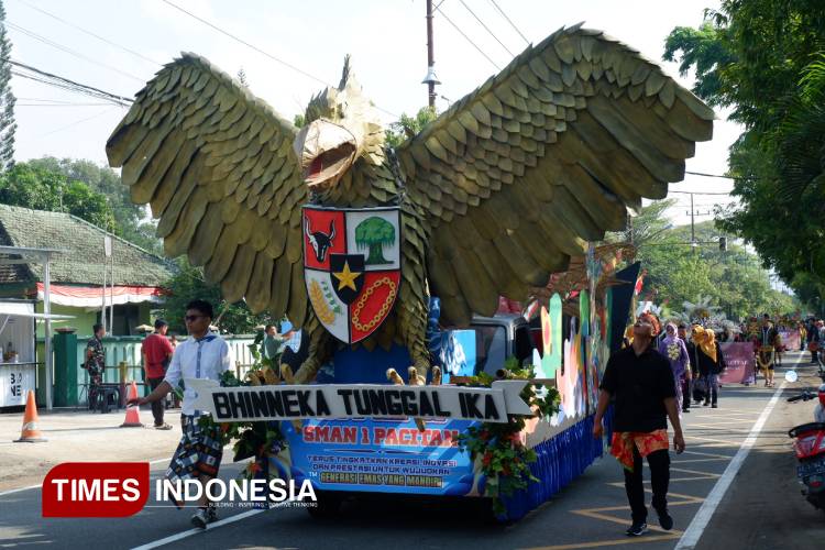 SMAN-1-Pacitan-Adi-Supratikto-b.jpg