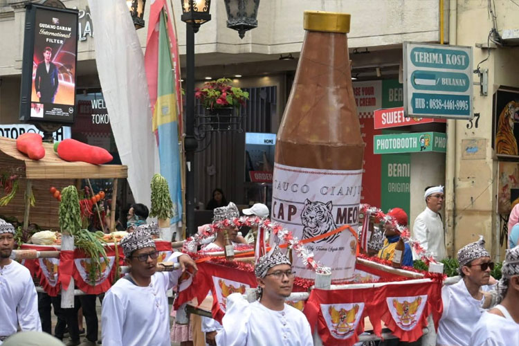 Diplomasi Padi dan Lada dari Cianjur, Menjelajahi Simbol Sejarah di Kirab Budaya Jawa Barat