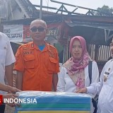 Tinjau TKP Kebakaran, Wakil Wali Kota Banjar Serahkan Bantuan