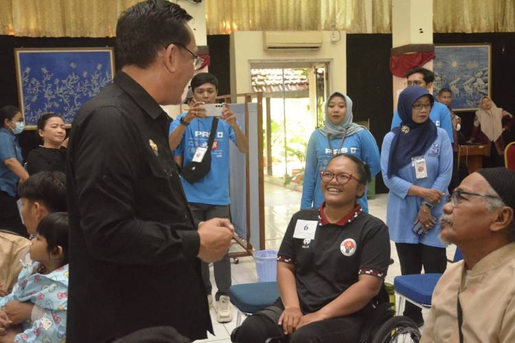 Pemkot Yogyakarta Gelar Jamkesus Terpadu, 77 Penyandang Disabilitas Dapat Alat Bantu Baru