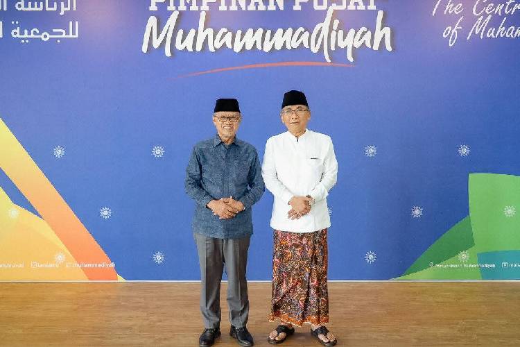 Sembari Santap Pecel dan Soto, Ketum PP Muhammadiyah dan Ketum PBNU Bincang Keteladanan Para Pendiri