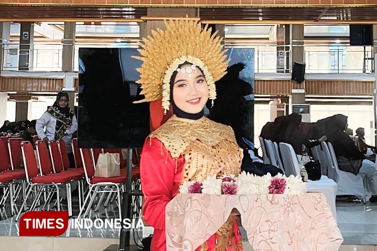 Retno-Cahya-Purwaningsih-b.jpg