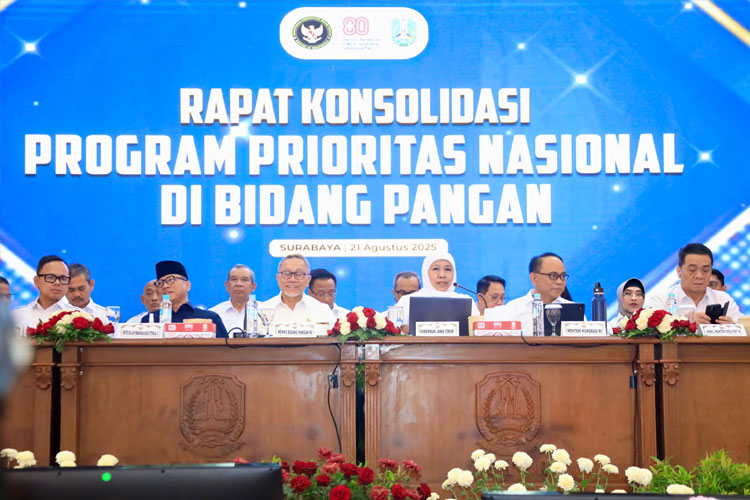 Tiga Menteri Apresiasi Jatim Tuntaskan 8.494 Koperasi Merah Putih