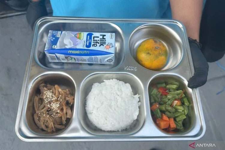 ILUSTRASI: Menu MBG kembali memicu dugaan keracunan di Cianjur (FOTO: Antara)