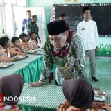 Ribuan Siswa di Kecamatan Tamanan Bondowoso Mulai Nikmati Makan Bergizi Gratis