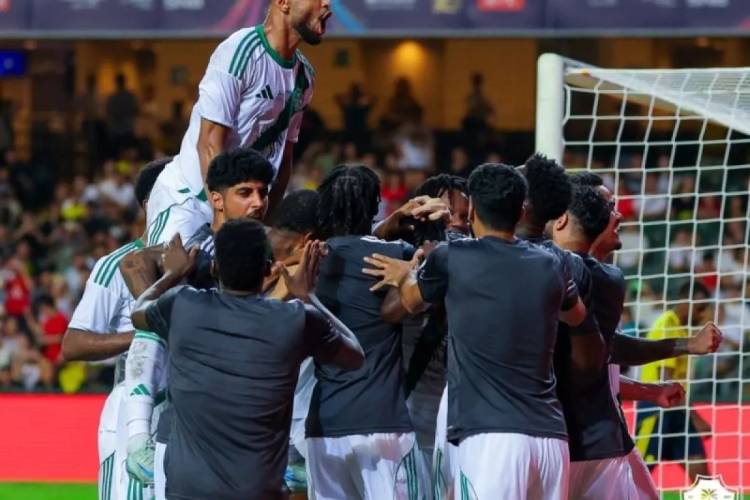 Al-Ahli juara Piala Super Arab Saudi setelah menang adu penalti atas Al-Nass di Stadion Hong Kong pada Sabtu (23=8/2025). (FOTO: ANTARA/X/Alahli_FC)