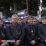 Bersama AHY, Kepala Rutan Banjarnegara Ikuti Kirab Budaya dan Prosesi Cukur Rambut Gimbal