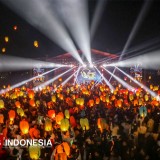 Gebyar DCF XV Resmi Dibuka Bupati Banjarnegara, Ribuan Lampion Hiasi Langit Dieng
