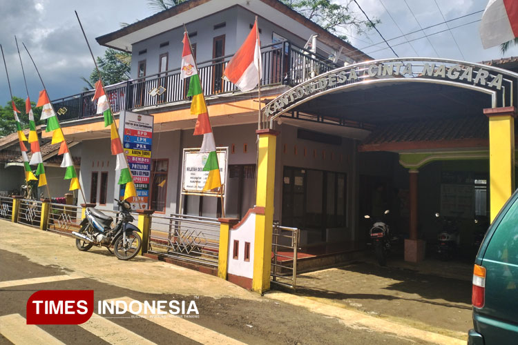 Kantor-Desa-Cintanagara.jpg
