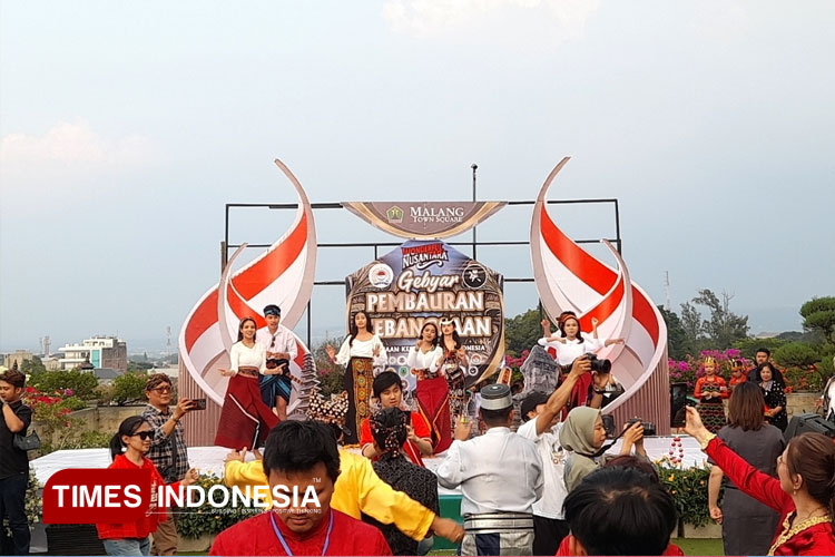 Saat Ratusan Warga Kota Malang Rayakan Persatuan di Tengah Keberagaman