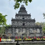 Candi Gito Lembah Tumpang, Pesona Candi di Tengah Kolam Bernuansa Jawa Kuno