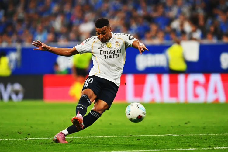 Mbappe Borong Dua Gol, Real Madrid Tekuk Real Oviedo 3-0 di La Liga