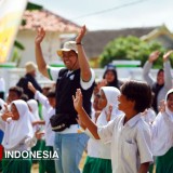 Bakti Hingga Pelosok Negeri, Petrokimia Gresik Perbaiki Fasum dan Sekolah di Pulau Terpencil