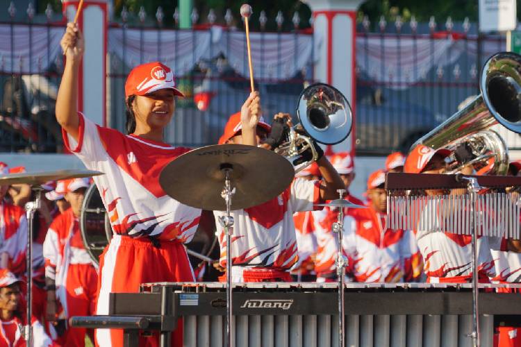 Wali Kota Yogyakarta Hasto Wardoyo Lepas 812 Atlet ke PORDA XVII, Target Juara Umum