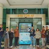 UM Jadi Kampus Pertama di Malang Hadirkan Mesin Penukar Botol Plastik, Bisa Tukar Uang via Aplikasi