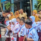 Pasokan Atribut Kurang, Pemkot Malang Terus Kebut Distribusi Seragam Gratis