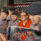 KPK Temukan Empat Ponsel Tersembunyi di Rumah Immanuel Ebenezer