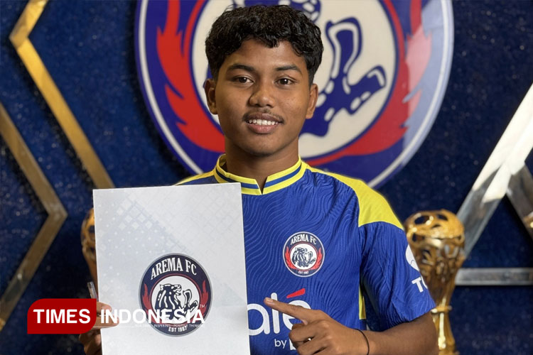 Strikee muda, Agusti Ardiansyah resmi bergabung Arema FC. (FOTO: Dok. Arema FC/TIMES Indonesia)