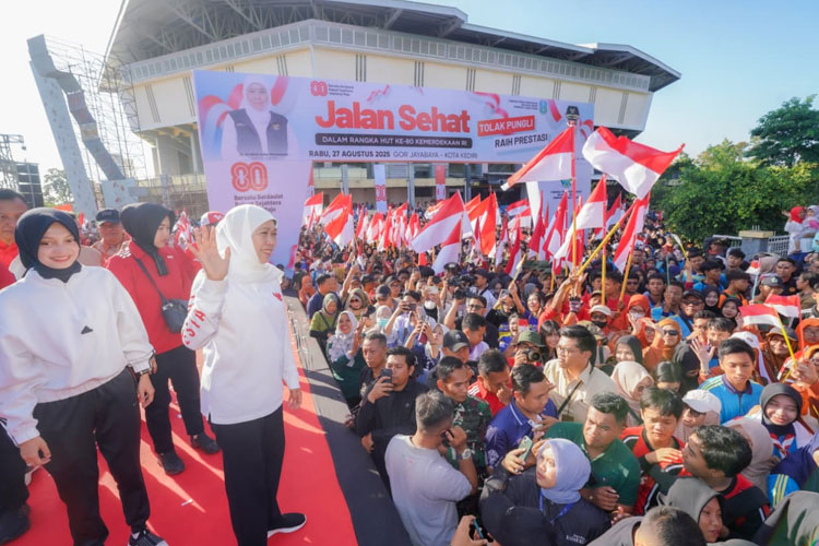 Gubernur Khofifah Tegaskan Sekolah Negeri Se-Jatim Bebas Pungli