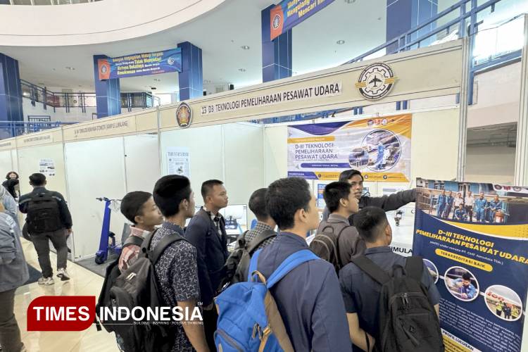 Joe-Steven-mahasiswa-Program-Studi-Teknik-Perawatan-Pesawat-Udara-b.jpg