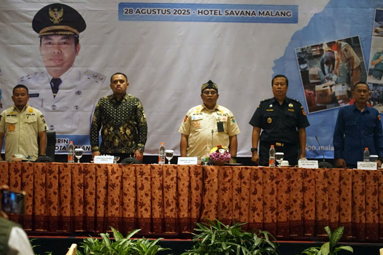 Sosialisasi-Gempur-Rokok-Ilegal-b.jpg