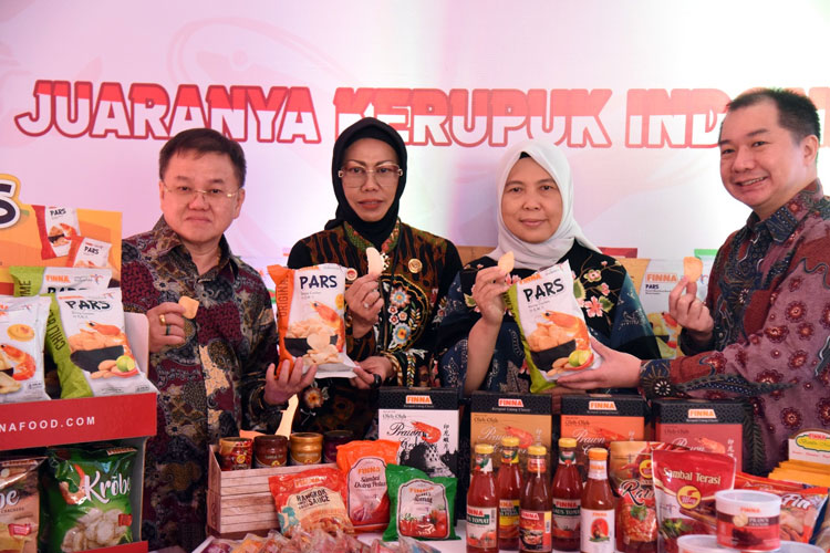 elepasan-ekspor-krupuk-udang-asal-Sidoarjo-a.jpg