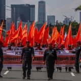 Enam Tuntutan Buruh Disuarakan pada Unjuk Rasa di DPR