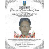 Pemprov Jatim Gelar Salat Ghaib untuk Almarhum Affan Kurniawan di Masjid Al Akbar