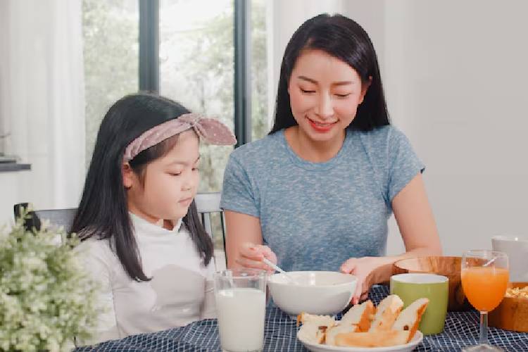 Ilustrasi. Menu sarapan simpel dan sehat untuk anak. (Foto: Freepik)