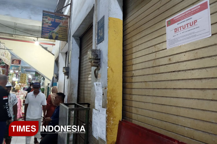 Penyegelan kios dan los pasar tradisional di Kota Madiun memicu reaksi pedagang. (Foto: Yupi Apridayani/TIMESIndonesia)