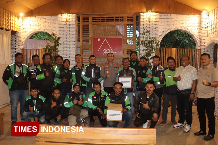 Polres Majalengka menggelar silahturahmi dengan komunitas Ojol. (FOTO: Humas Polres Majalengka for TIMES Indonesia)