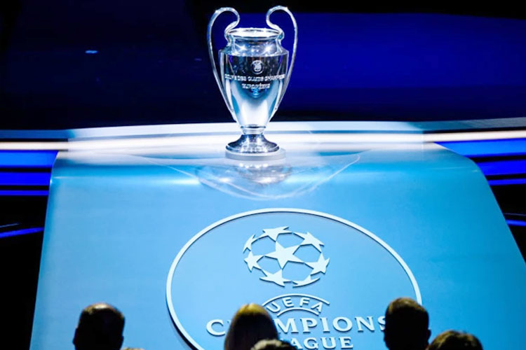 Undian Liga Champions menempatkan juara bertahan Paris Saint-Germain (PSG) mendapat lawan berat, termasuk Barcelona dan Bayern Munich.