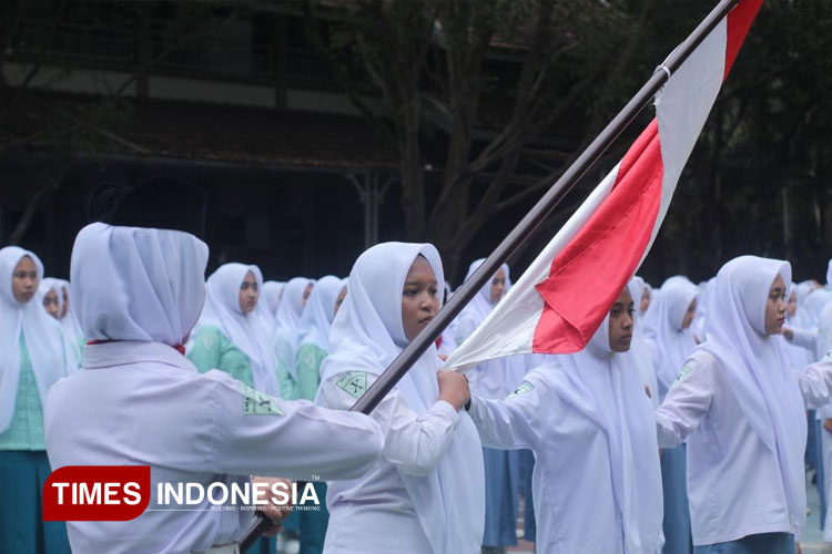 an-nur-upacara.jpg