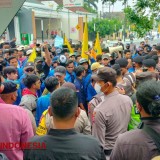 Cipayung Plus Jombang Gelar Aksi di Mapolres, Tuntut Usut Tuntas Kematian Driver Ojol Terlindas Mobil Brimob