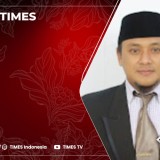 Membubarkan DPR Bukan Solusi