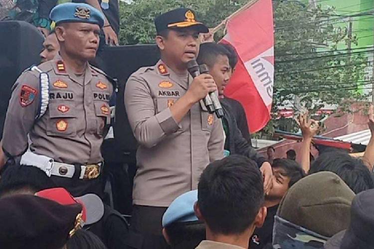 Aksi Damai Mahasiswa Kuningan untuk Ojol, Polres Terima Aspirasi