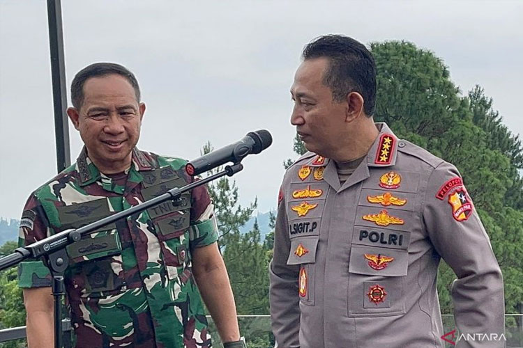 Desakan Mundur Menguat, Kapolri: Kapan Saja Siap