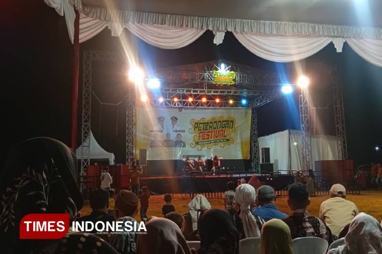 Pertunjukan Seni dan UMKM Meriahkan Peterongan Festival 2025