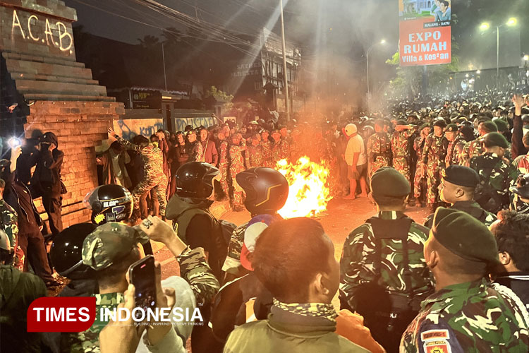 Demo Ricuh Depan Polresta Malang Kota: 17 Orang Masuk IGD, 1 Pasien Rawat Inap