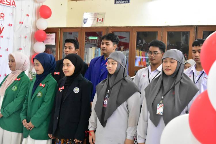 mahasiswa-AMI-Thailand-b5b6e0ffa0935aef0.jpg
