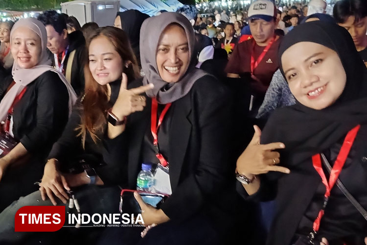 Penonton-Konser-Dewa-19-di-Ponorogo.jpg
