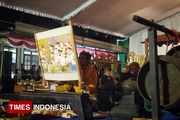upacara-adat-Ruwatan-Wayang-Beber-Pacitan.jpg