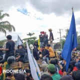 Aliansi Mahakam Menggugat: Tolak Tunjangan Mewah dan Tuntut Pemerintahan Bersih di Samarinda