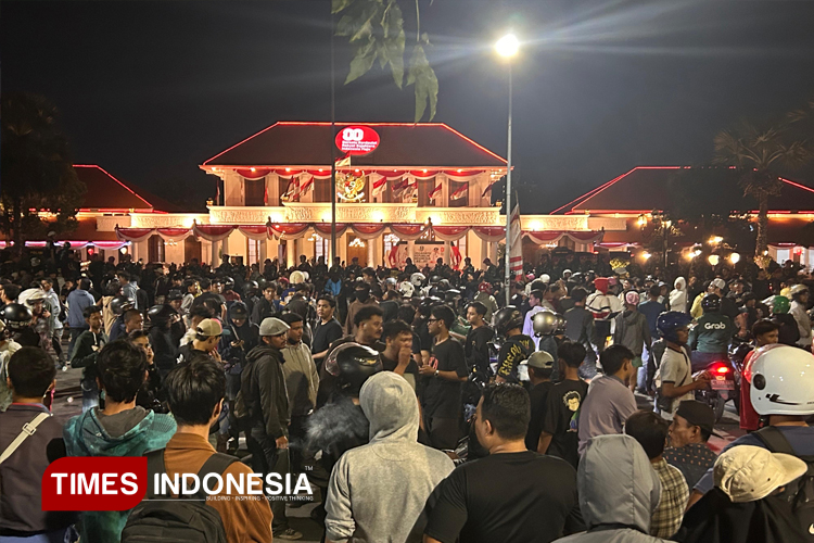 Tim Advokasi Surabaya Sebut Ada Indikasi Pelanggaran HAM dalam Penanganan Demonstran